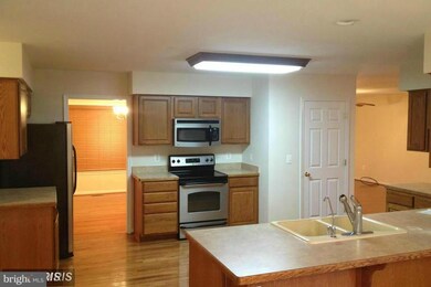 12808 Woodcrest Way, Spotsylvania, VA 22551 - photo 6