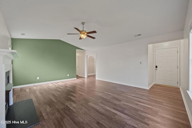 426 Boysenberry Ln, Hubert, NC 28539 - photo 7