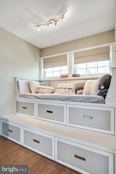 798 Cleveland Ave unit 4, Chambersburg, PA 17201 - photo 5