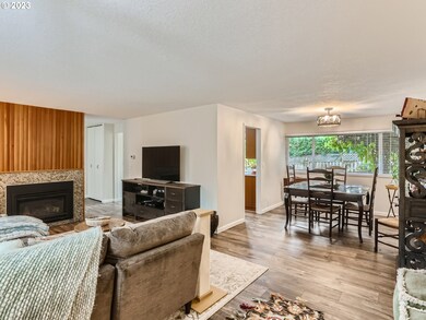 Living Room/Dining Room