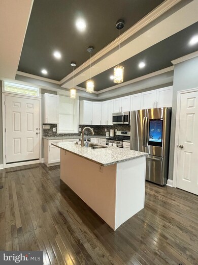 708 N Collington Ave, Baltimore, MD 21205 - photo 4