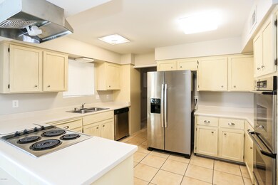 4015 W Mountain View Rd, Phoenix, AZ 85051 - photo 6