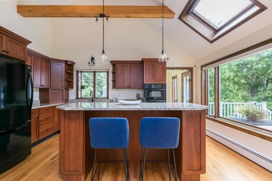 38 Hunts Point Rd Cape-large-006-025-Kit