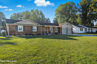 3410 Middle Rd, Jeffersonville, IN 47130 - photo 2