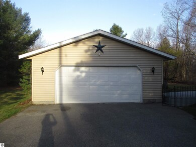 1409 N Huron Rd, Tawas City, MI 48763 - photo 2