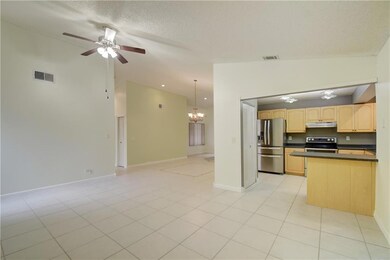 9369 Gettysburg Rd, Boca Raton, FL 33434 - photo 7