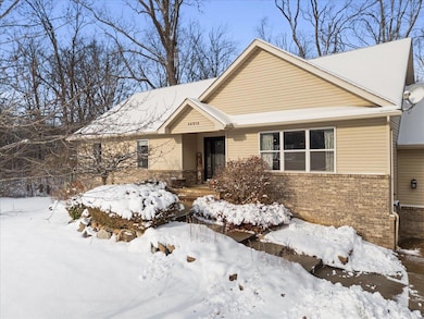 56210 11 Mile Rd, New Hudson, MI 48165 - photo 2