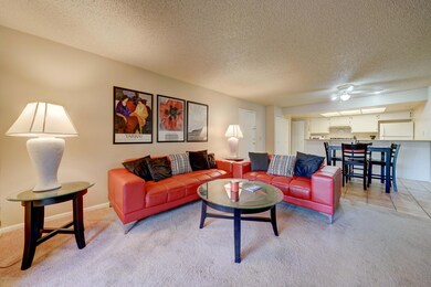 1920 W Lindner Ave-9