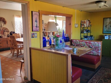 100 Cochise Row