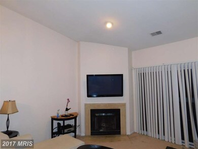 12889 Grays Pointe Rd unit C, Fairfax, VA 22033 - photo 5