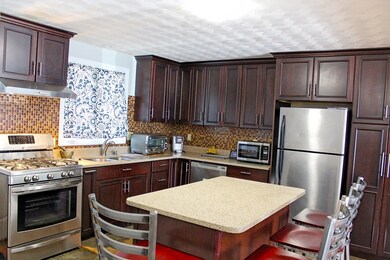 35 Lynn St, Lawrence, MA 01843 - photo 5