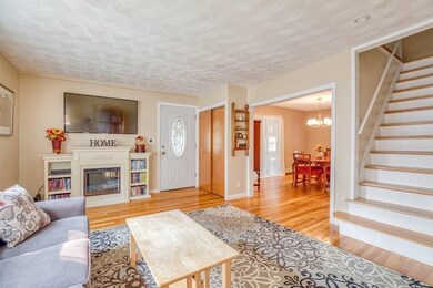 288 Central St, Saugus, MA 01906 - photo 5