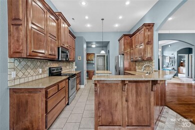 203 SW Tunbridge Dr, Bentonville, AR 72712 - photo 7