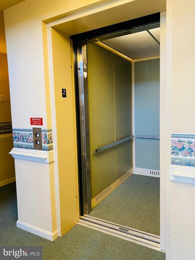 2504 Shelley Cir unit 2B, Frederick, MD 21702 - photo 5