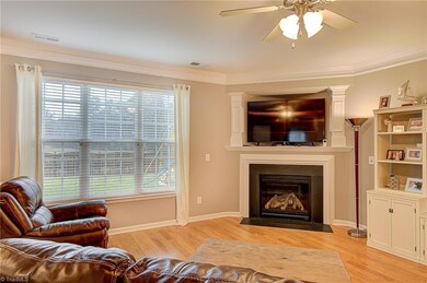 603 Piedmont Crossing Dr, High Point, NC 27265 - photo 4