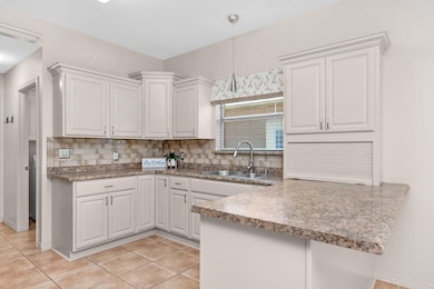 924 Shalimar Point Dr, Shalimar, FL 32579 - photo 4