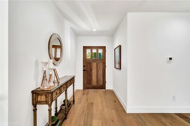 20684 De la Guerra St, Woodland Hills, CA 91364 - photo 5