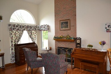 814 Pinehurst St, Marysville, OH 43040 - photo 5