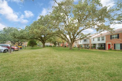 1311 Country Place Dr, Houston, TX 77079 - photo 3