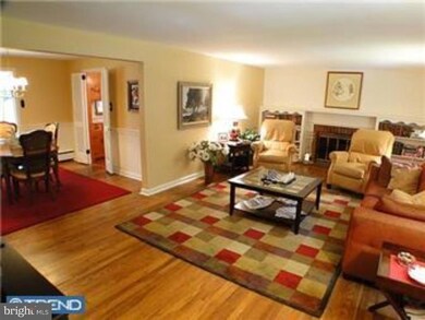 614 E Camden Ave, Moorestown, NJ 08057 - photo 3
