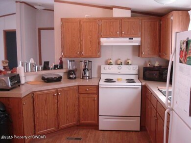 102 Misty Ln, Drums, PA 18222 - photo 2
