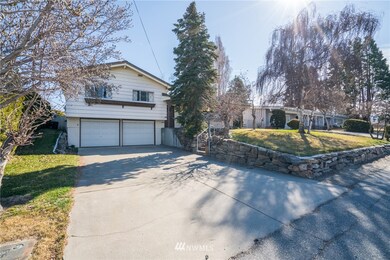 1305 Terrace Ct NE, East Wenatchee, WA 98802 - photo 2