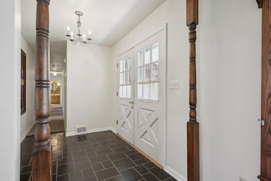 4-web-or-mls-W James Ave-0705-004