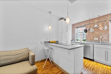 112 Prince St unit 4, Boston, MA 02113 - photo 3
