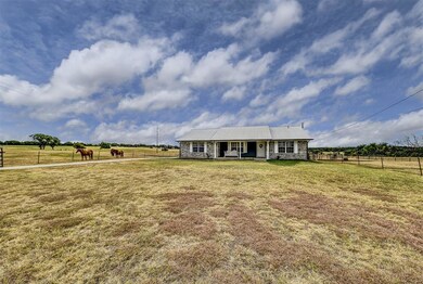 195 County Road 2175, Decatur, TX 76234 - photo 4