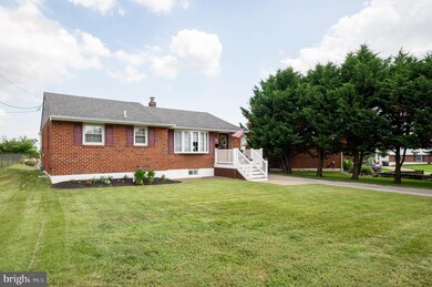 412 S Dupont Rd, Newport, DE 19804 - photo 3