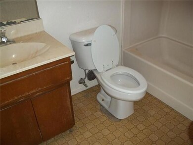 10720 Forest Ridge Ln, El Paso, TX 79935 - photo 6