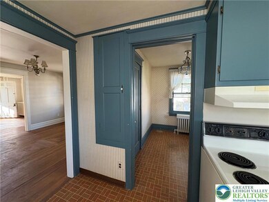 525 N Leh St, Allentown, PA 18104 - photo 7