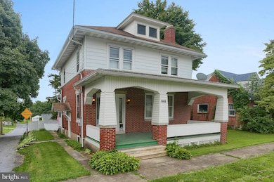 1446 E Chocolate Ave, Hershey, PA 17033 - photo 2