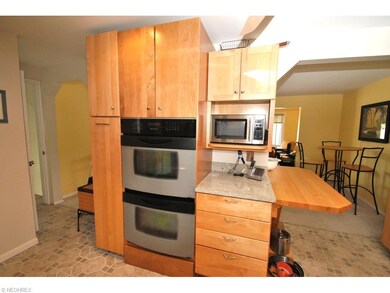 Complete with double oven, microwave shelf and buf