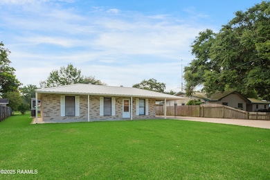402 Curtis -2