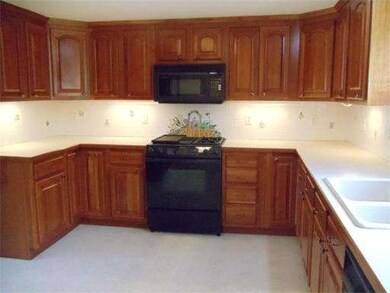 176 W Acton Rd, Stow, MA 01775 - photo 3