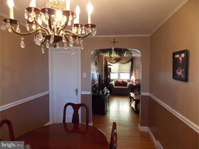 1069 Tremont Dr, Glenolden, PA 19036 - photo 4