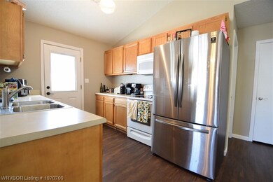 402 Deer Run Rd, Muldrow, OK 74948 - photo 5