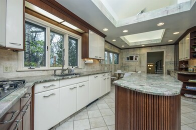 46 Pinewood Dr, Longmeadow, MA 01106 - photo 6