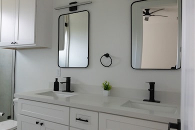 7129 Sidney St unit A, Houston, TX 77021 - photo 5