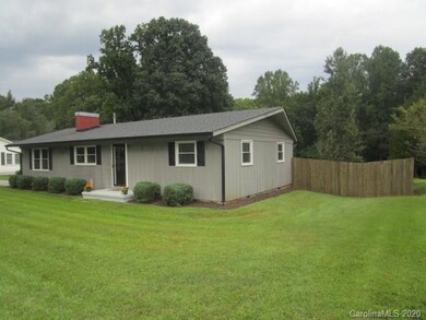 360 Scotts Creek Rd, Statesville, NC 28625 - photo 2