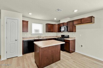 14525 Faxon Yucca, Horizon City, TX 79928 - photo 5