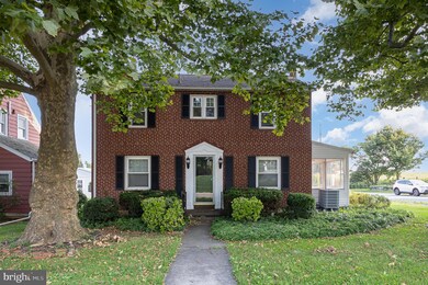 1281 E Derry Rd, Hershey, PA 17033 - photo 2