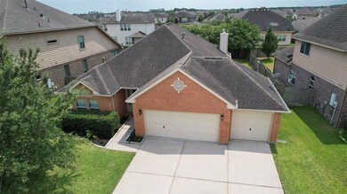 Look at this tidy and well-maintained lot.