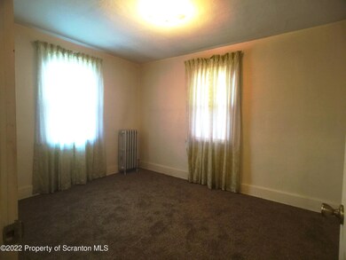 926 Willow St, Scranton, PA 18505 - photo 4
