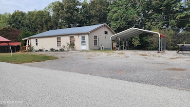 Suite C -- Outdoor 4