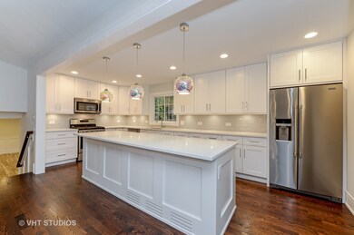 335 N River Glen Ave, Elmhurst, IL 60126 - photo 7