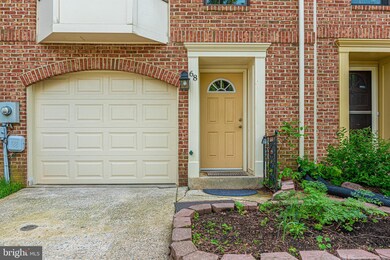 68 Victoria Square, Frederick, MD 21702 - photo 2