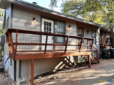 899 Hillyer St unit 901, San Marcos, TX 78666 - photo 3