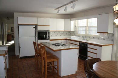 678 S Egremont Rd, Great Barrington, MA 01230 - photo 4